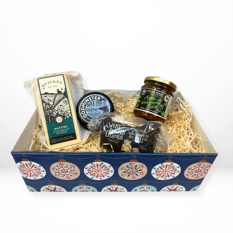 Cheese, Crackers & Chutney Delights Hamper